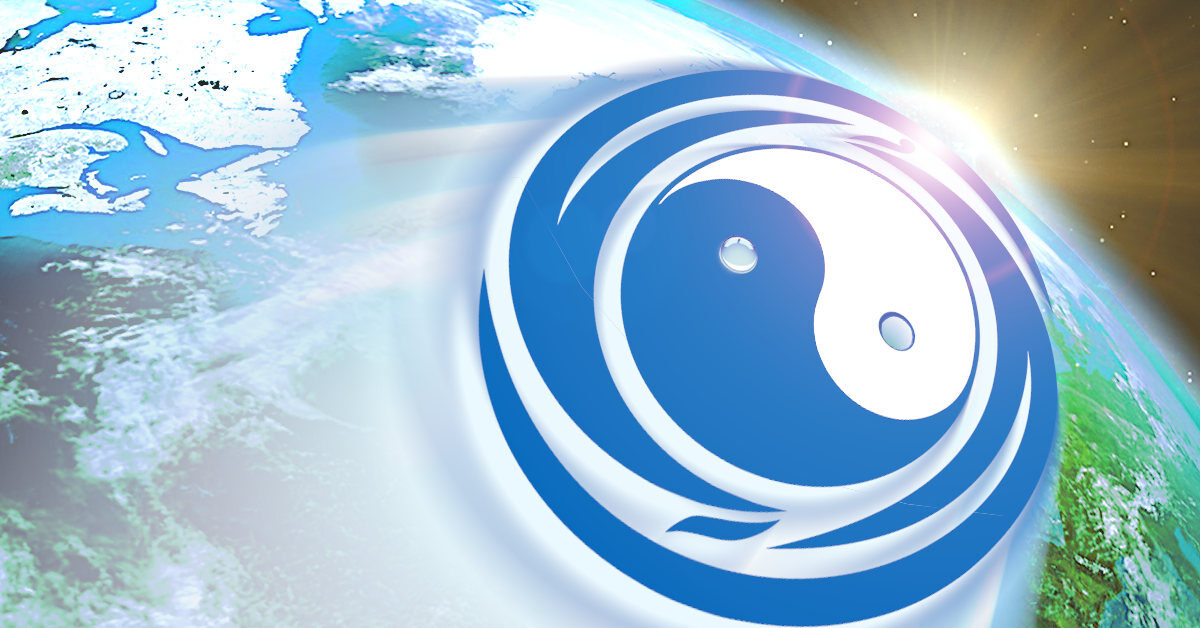 藍色，象徵深邃、寧靜