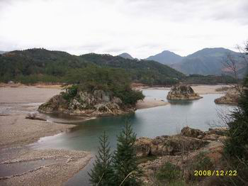 楠溪江的獅子岩
