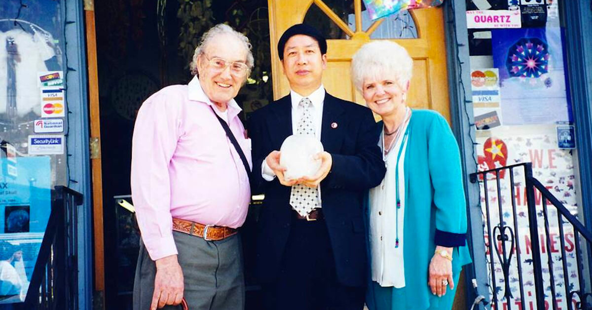 天功初識水晶頭骨